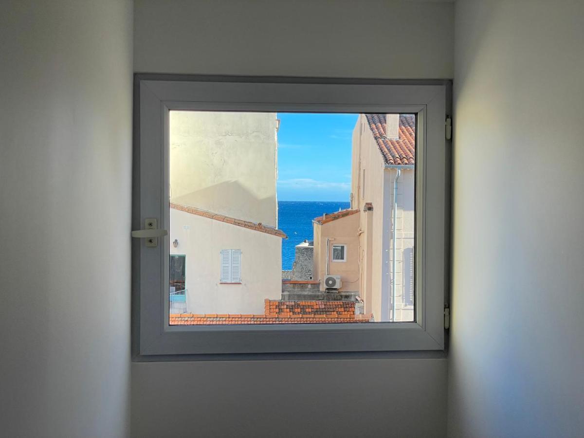 Nice Renting - Massena - Loft - Heart Of Vieil Antibes - The Market With Sea View Dış mekan fotoğraf