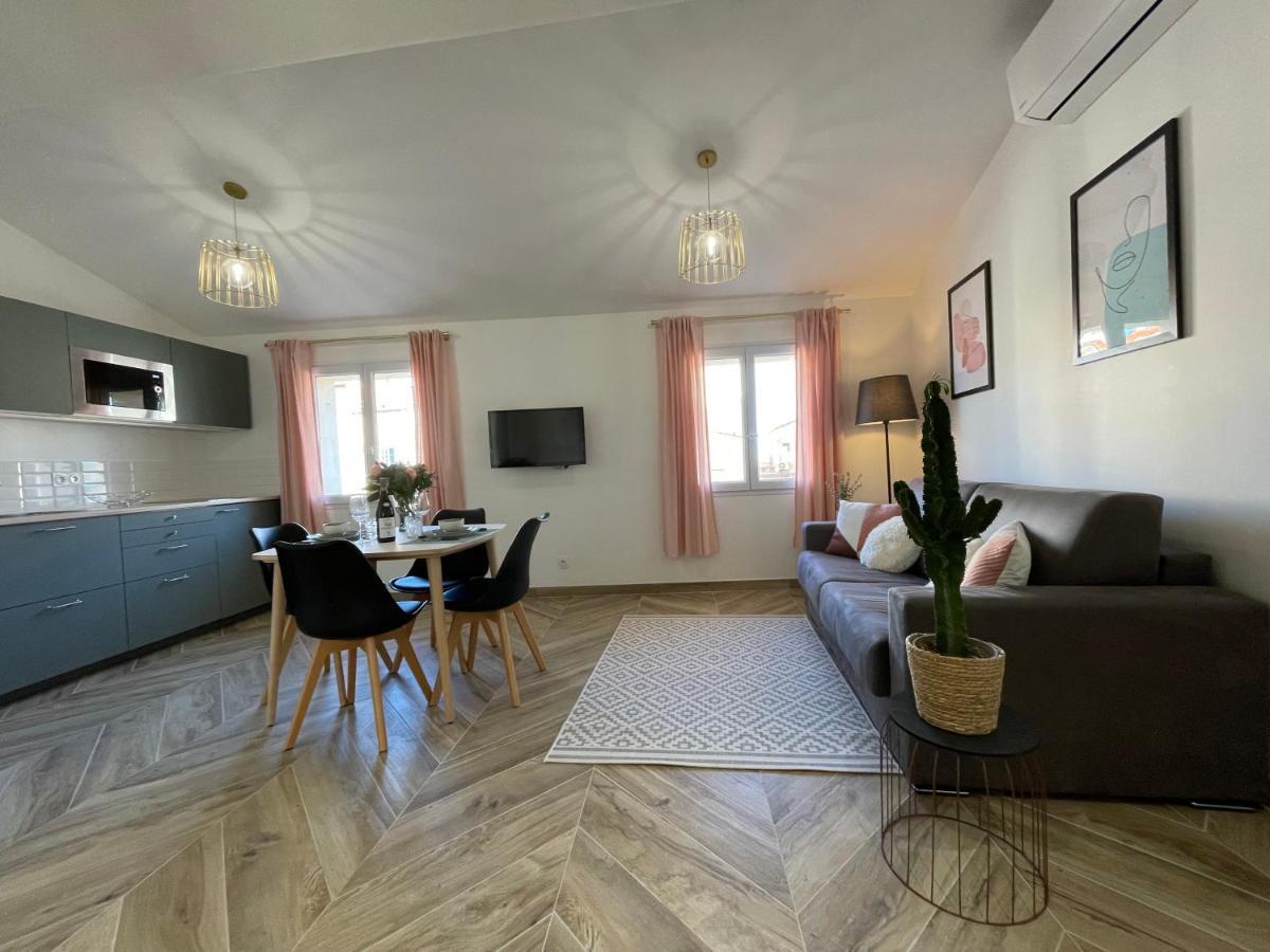 Nice Renting - Massena - Loft - Heart Of Vieil Antibes - The Market With Sea View Dış mekan fotoğraf
