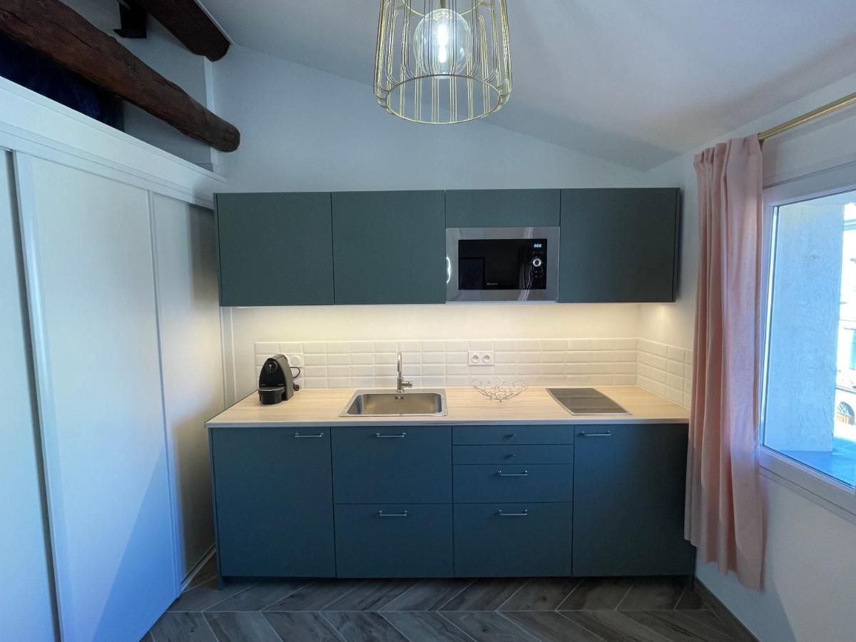 Nice Renting - Massena - Loft - Heart Of Vieil Antibes - The Market With Sea View Dış mekan fotoğraf